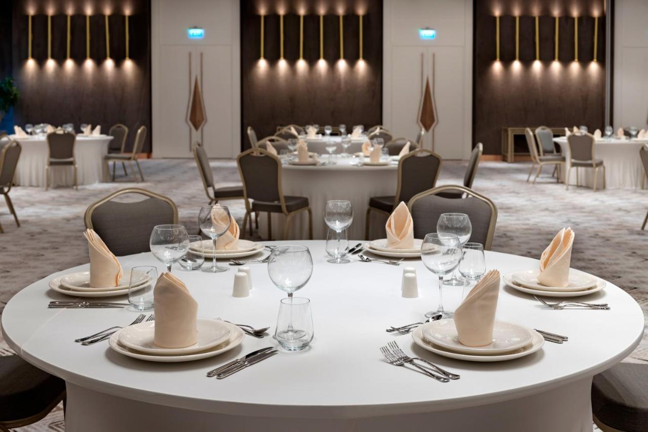 Limak Skopje Luxury Hotel 外观 照片 Banquet hall